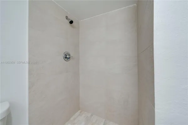 $4,500,000 | 9001-9143 Southwest 77th Avenue, Miami, FL 33156