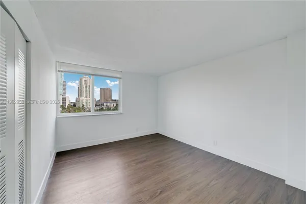 $4,500,000 | 9001-9143 Southwest 77th Avenue, Miami, FL 33156