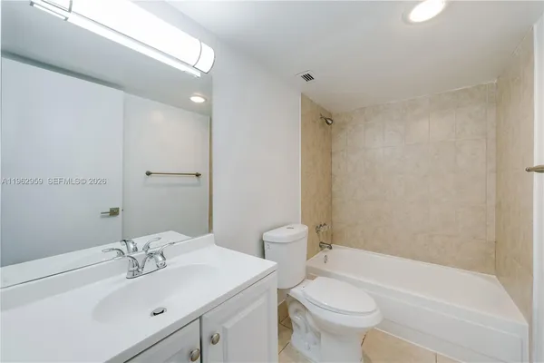 $4,500,000 | 9001-9143 Southwest 77th Avenue, Miami, FL 33156