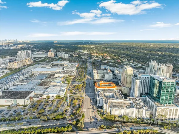 $4,500,000 | 9001-9143 Southwest 77th Avenue, Miami, FL 33156