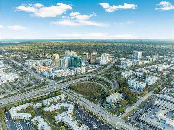 $4,500,000 | 9001-9143 Southwest 77th Avenue, Miami, FL 33156