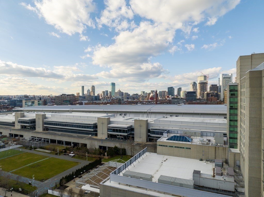 437 D Street, Unit 6A Boston, MA 02210 - Photo 24 of 26 a view of a city