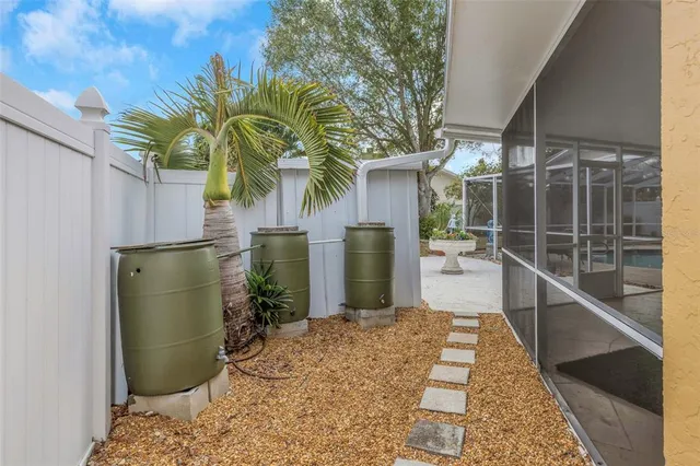 $669,900 | 8909 118th Way, Seminole, FL 33772