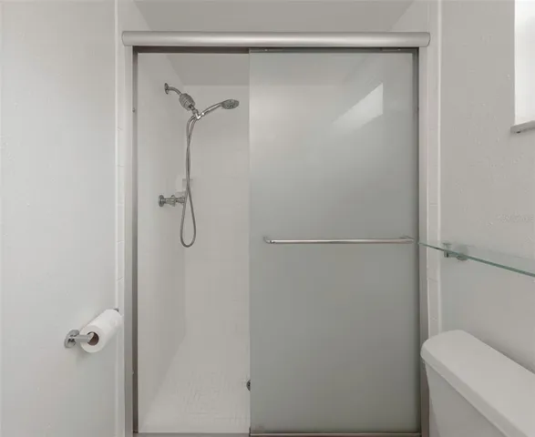 $669,900 | 8909 118th Way, Seminole, FL 33772