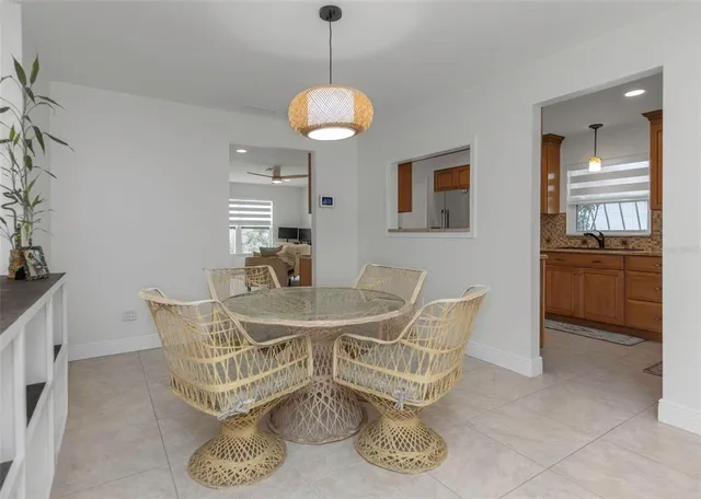 $669,900 | 8909 118th Way, Seminole, FL 33772