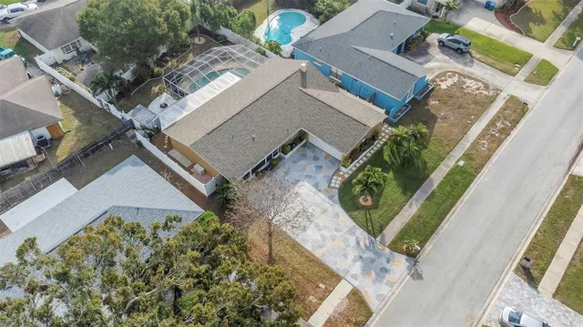 $669,900 | 8909 118th Way, Seminole, FL 33772