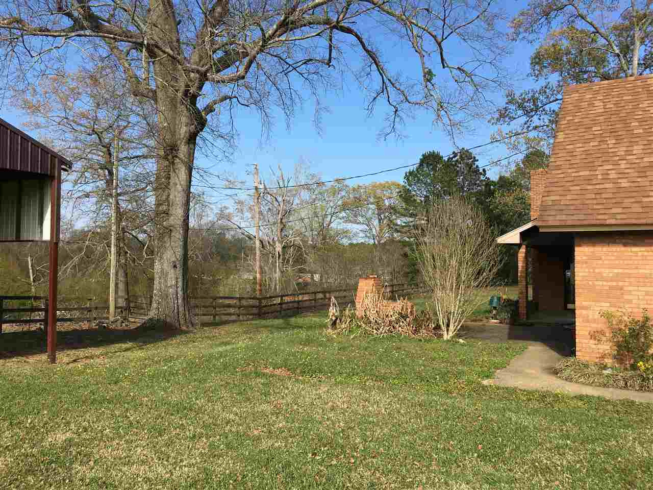 3885 Henderson Road Jackson, MS 39212 - Photo 11 of 27 Photo 11
