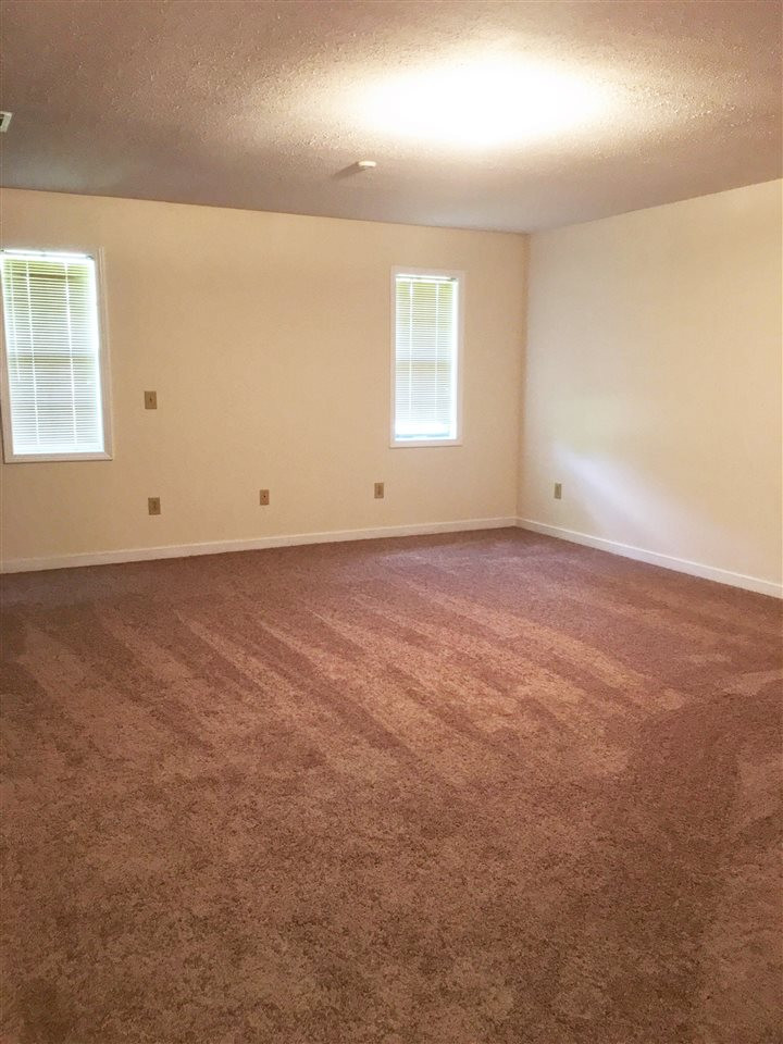 3885 Henderson Road Jackson, MS 39212 - Photo 19 of 27 Photo 19
