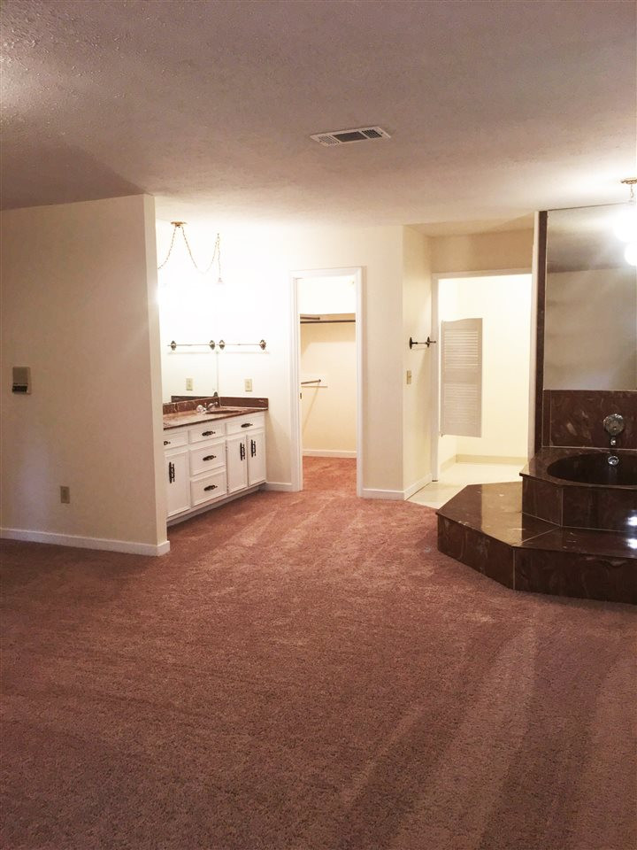 3885 Henderson Road Jackson, MS 39212 - Photo 23 of 27 Photo 23