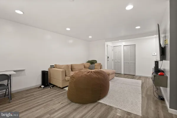 $2,250 | 3352 Huntley Square Drive, Unit T, Temple Hills, MD 20748