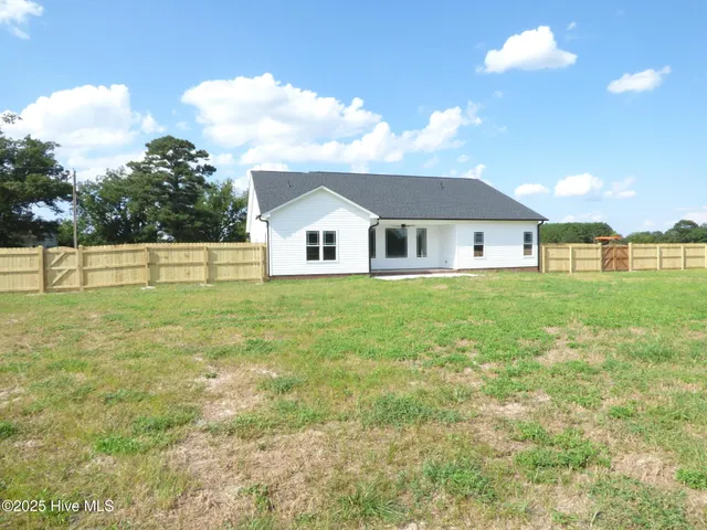 $362,900 | 614 Tart Town Road, Dunn, NC 28334