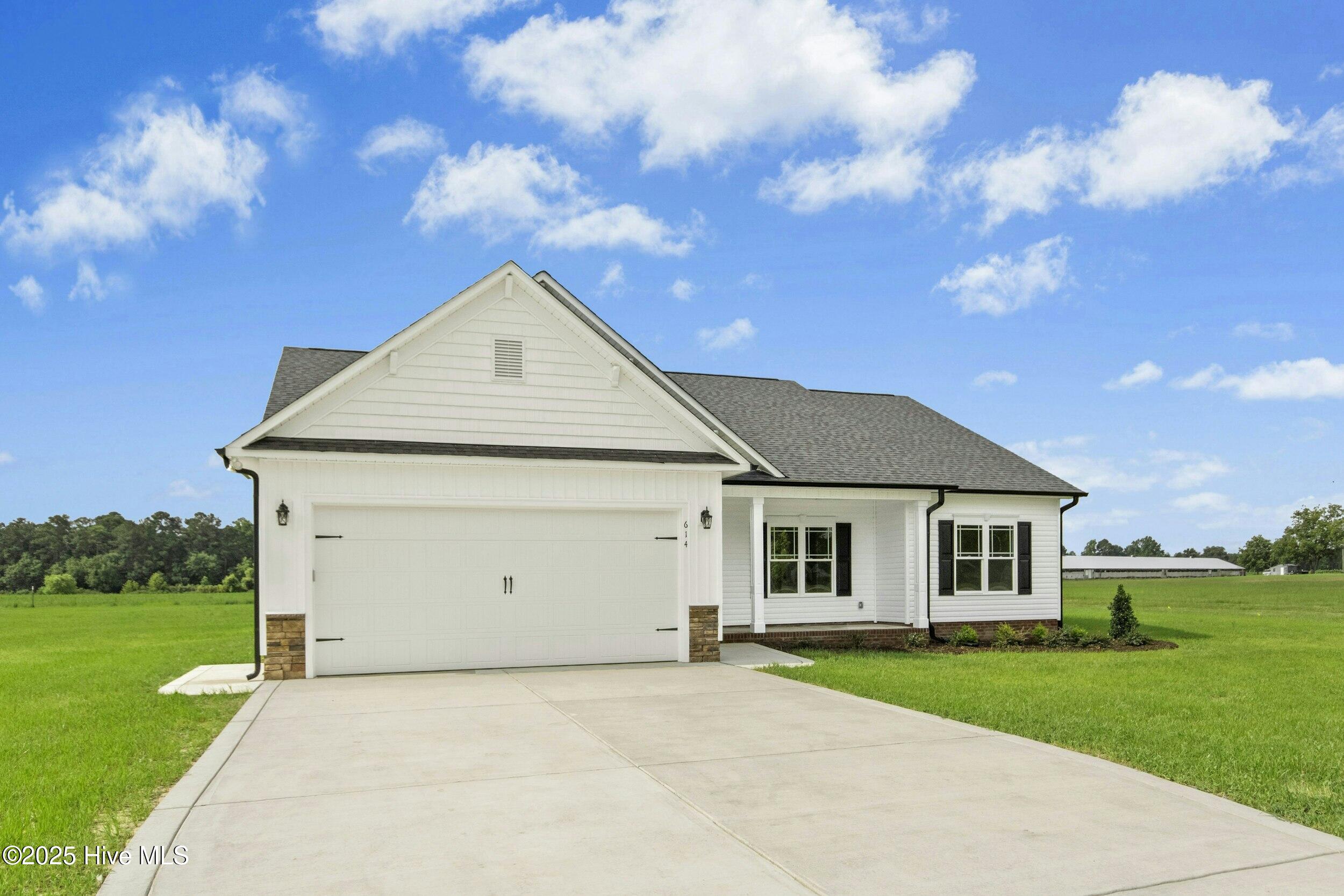 614 Tart Town Road Dunn, NC 28334 - Photo 32 of 33 002-484380-IMG_9678