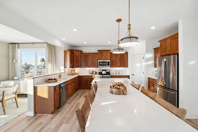 $799,990 | 15645 Granada Avenue North, Hugo, MN 55038