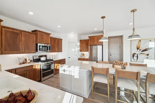 $799,990 | 15645 Granada Avenue North, Hugo, MN 55038