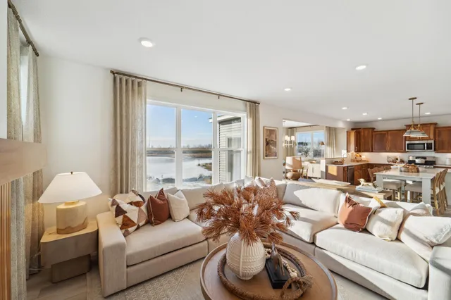 $799,990 | 15645 Granada Avenue North, Hugo, MN 55038