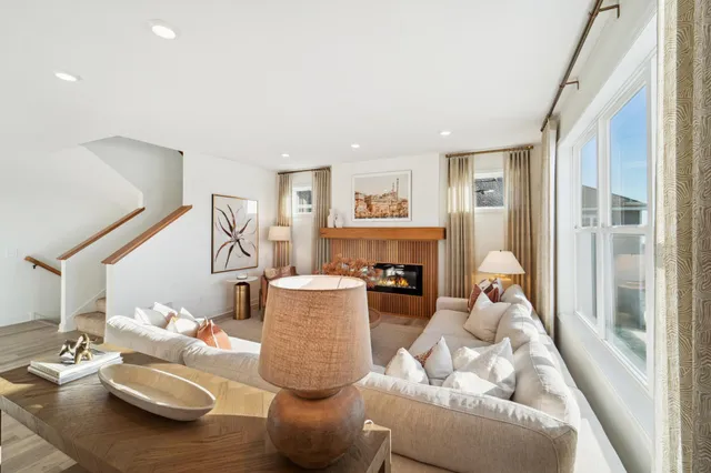 $799,990 | 15645 Granada Avenue North, Hugo, MN 55038