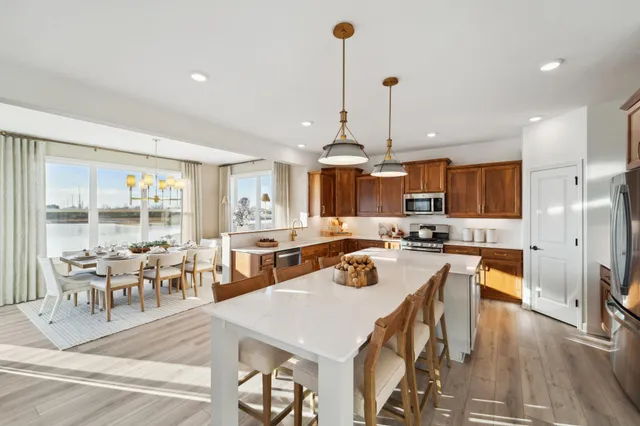 $799,990 | 15645 Granada Avenue North, Hugo, MN 55038