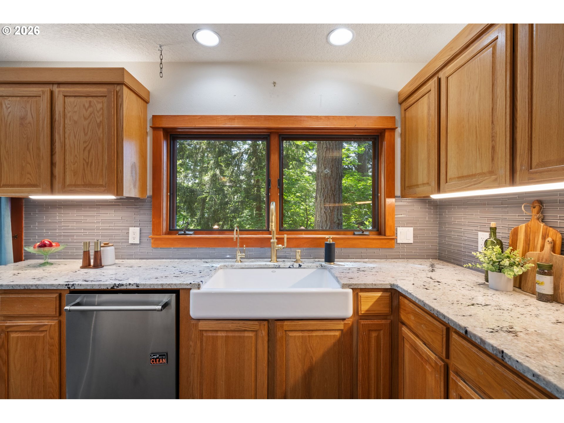 11265 Southeast 190th Court Damascus, OR 97089 - Photo 11 of 48