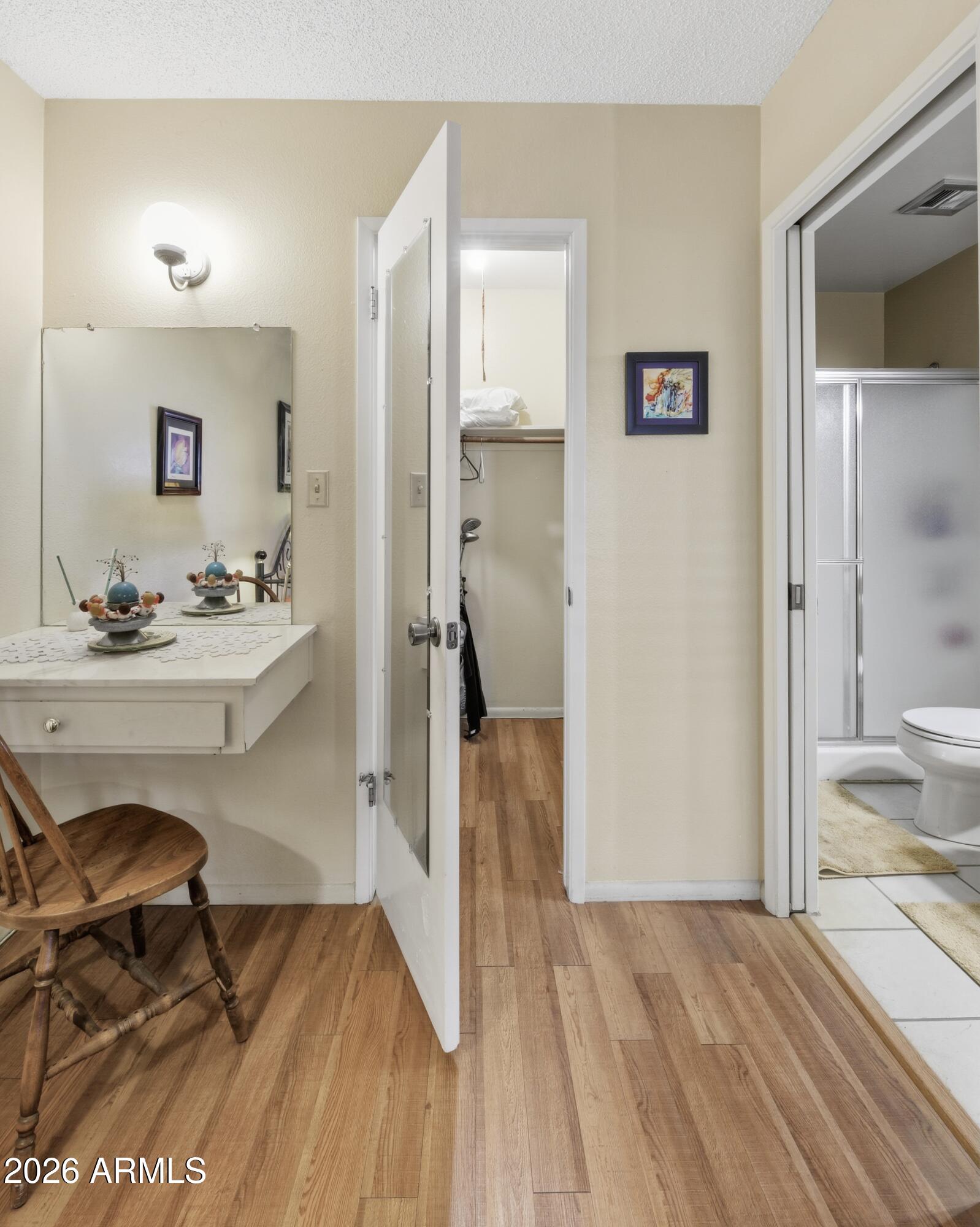 641 South Power Road, Unit 366 Mesa, AZ 85206 - Photo 17 of 22 a dining room with a sink and breakfast area