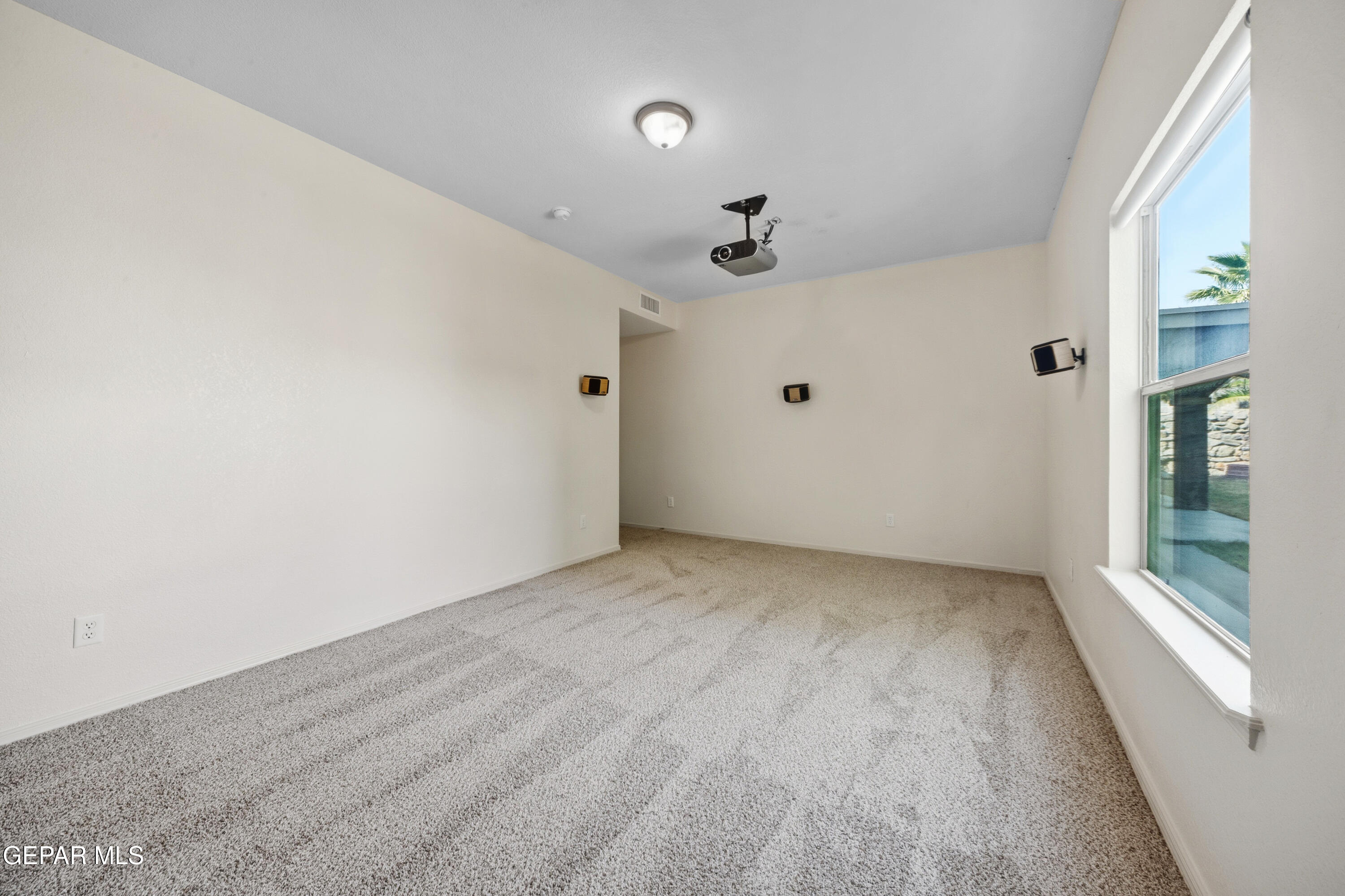 1472 Pioneer Ridge Drive El Paso, TX 79912 - Photo 24 of 58 40-A24I0043