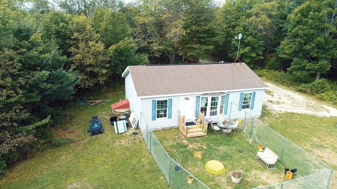 427 Bay Road Brooklin, ME 04616 - Photo 3 of 22 03