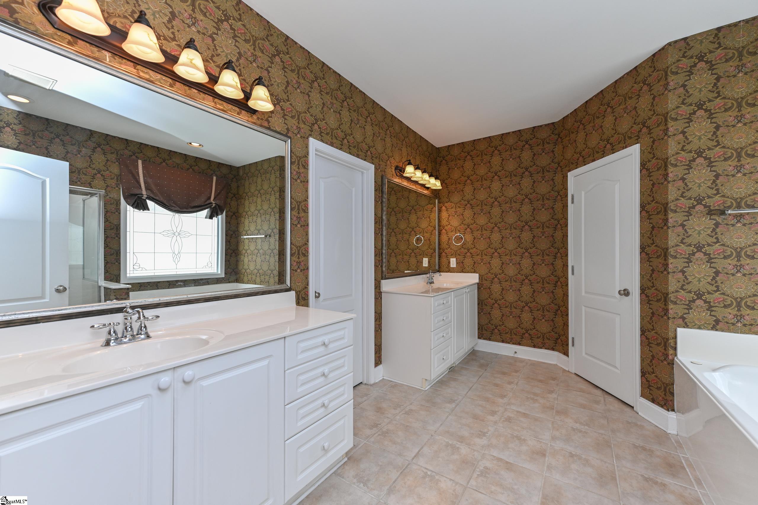 2 Spring Tree Drive Simpsonville, SC 29681 - Photo 23 of 36 Gallery Image 23