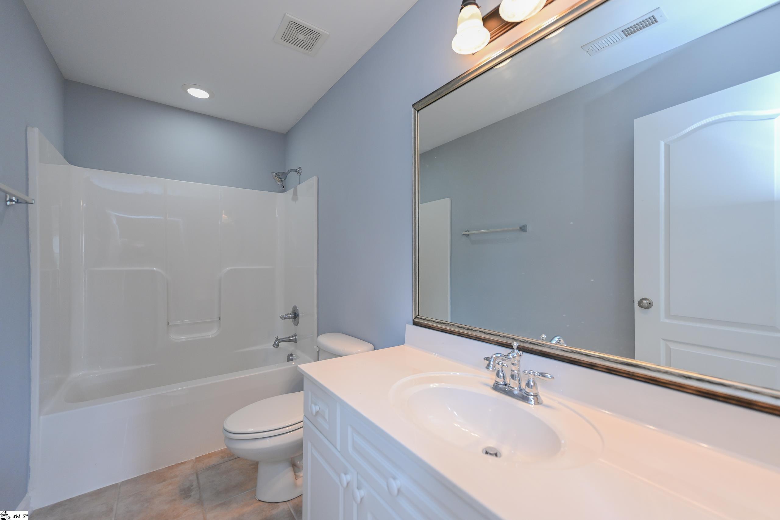2 Spring Tree Drive Simpsonville, SC 29681 - Photo 28 of 36 Gallery Image 28