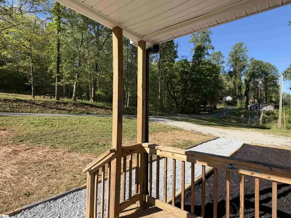$179,900 | 1297 Cove Creek Road, Pickens, SC 29671