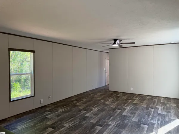 $179,900 | 1297 Cove Creek Road, Pickens, SC 29671