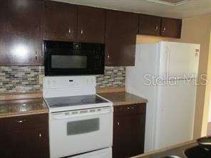 902 Lake Destiny Road, Unit G Altamonte Springs, FL 32714 - Photo 5 of 23