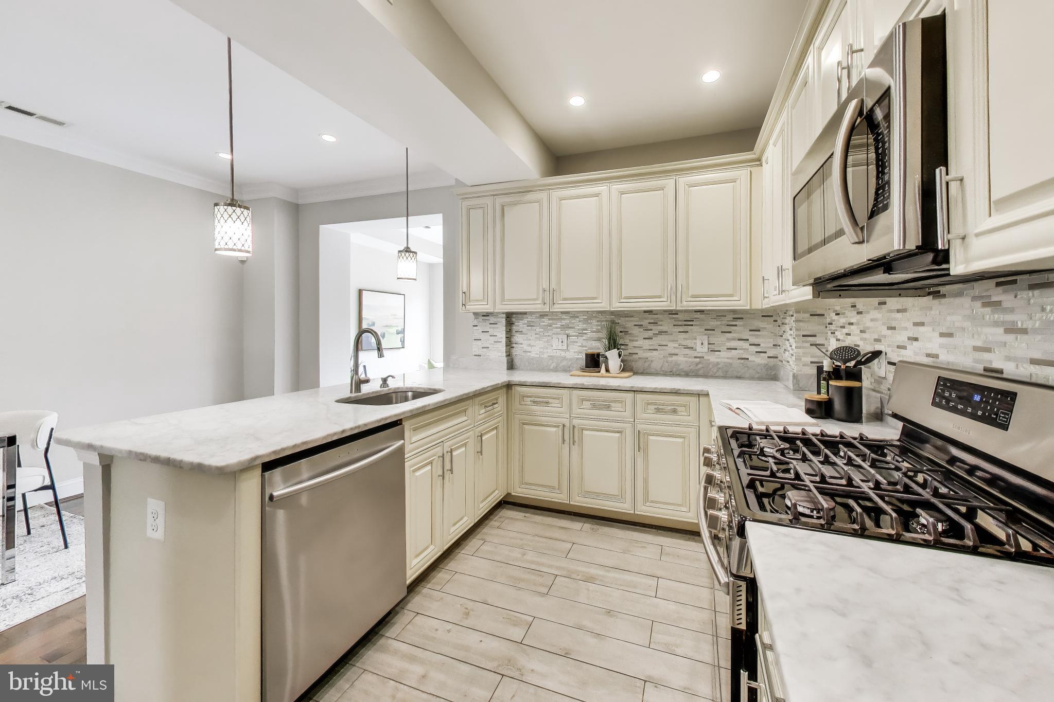 317 Todd Place Northeast Washington, DC 20002 - Photo 13 of 46 Spacious kitchen