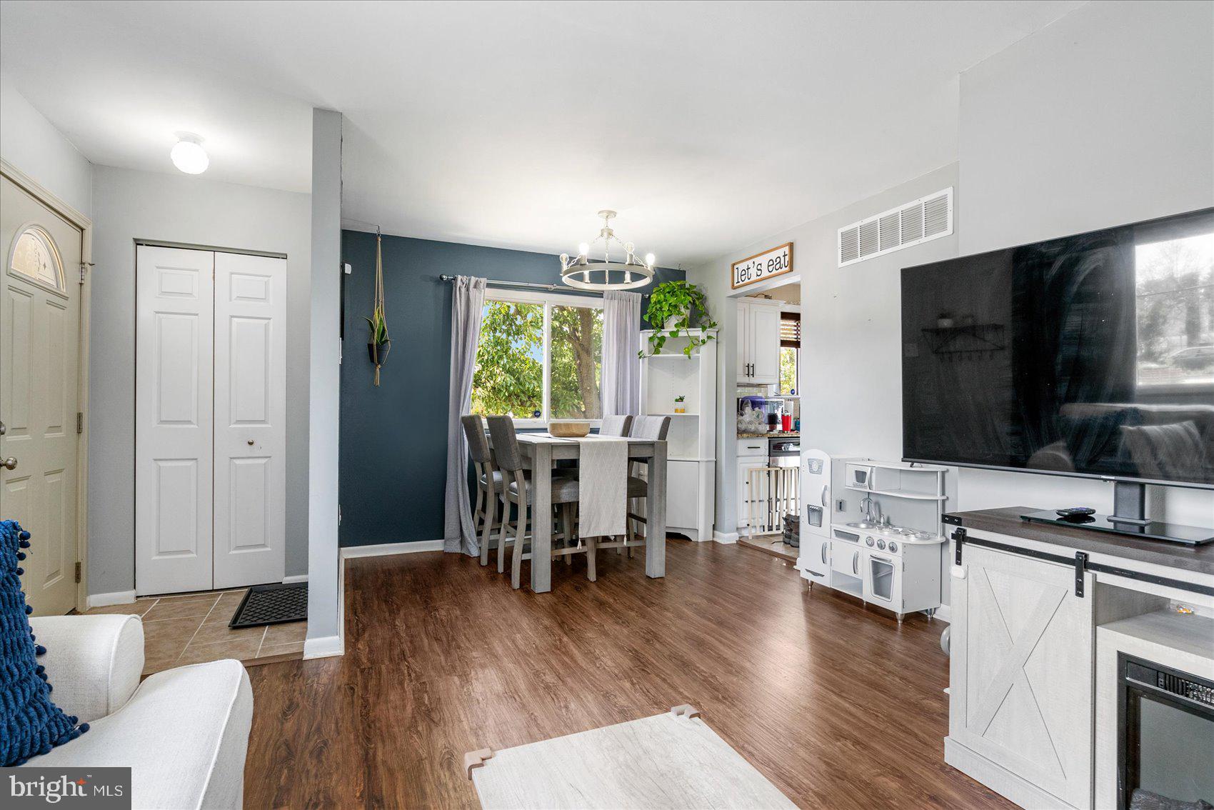7902 35th Street Rosedale, MD 21237 - Photo 7 of 34