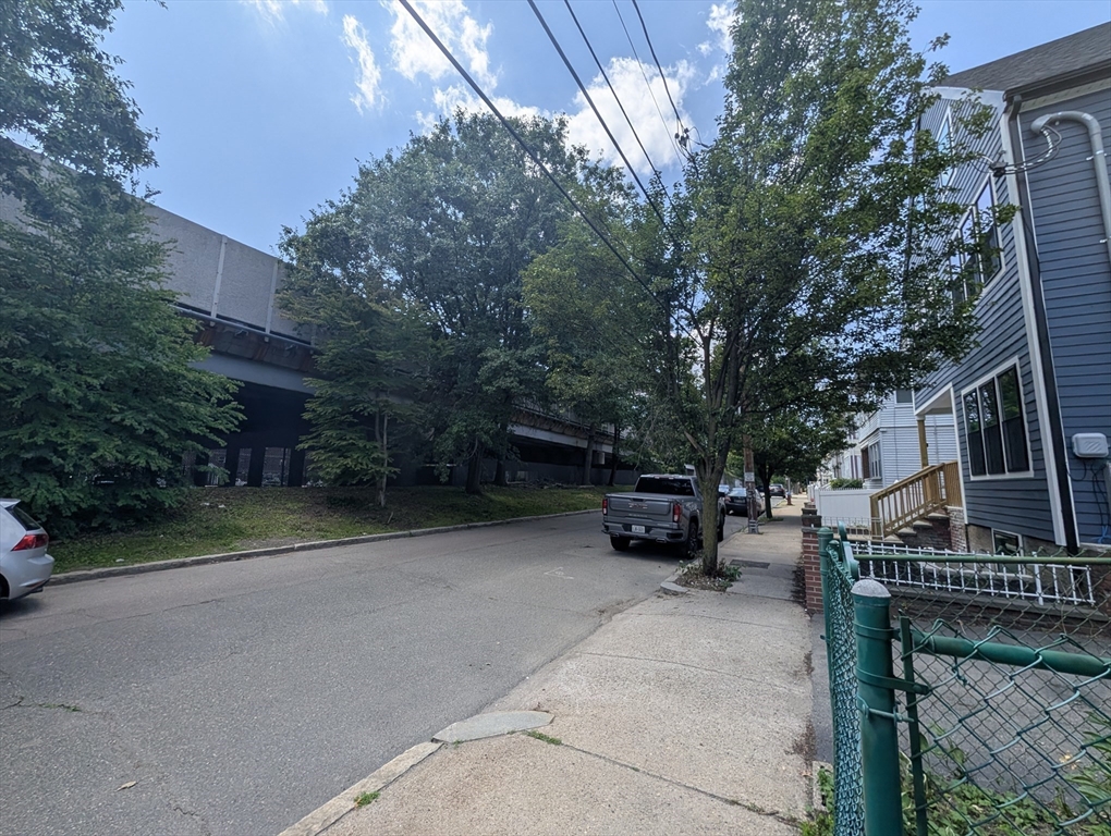 51 Bailey Road, Unit 51 Somerville, MA 02145 - Photo 13 of 13