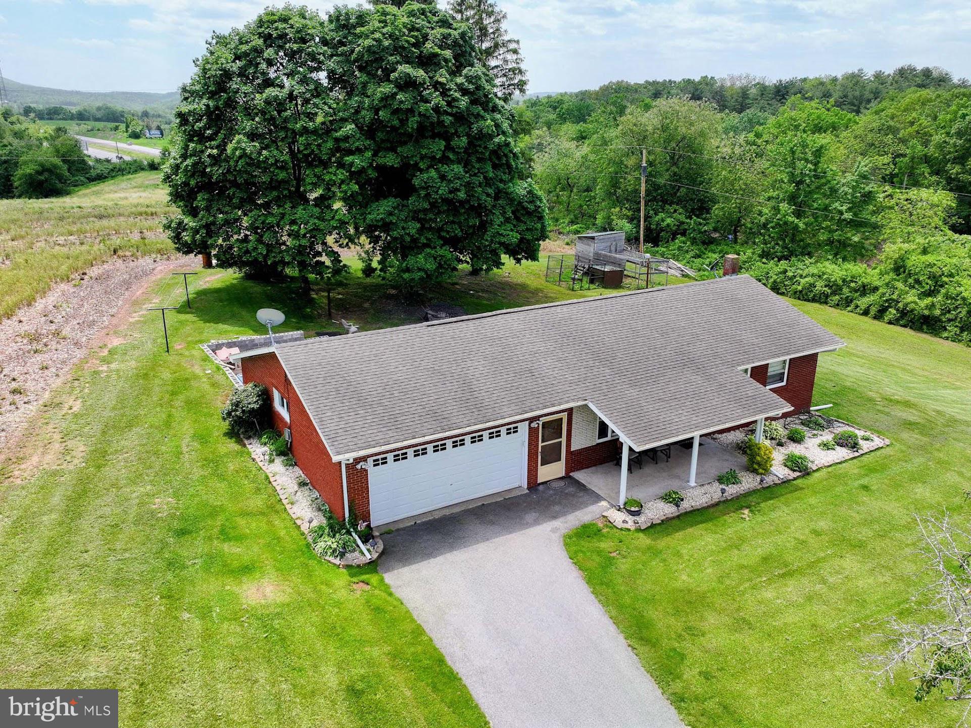 796 Lighthouse Road Breezewood, PA 15533 - Photo 2 of 39 Gallery Image 2