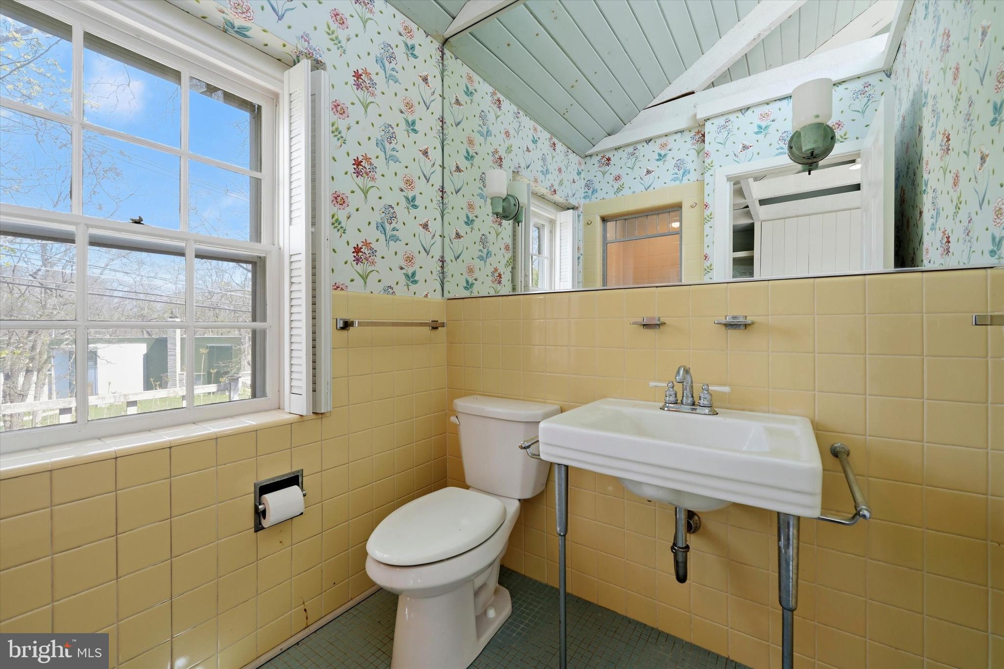 208 Righters Mill Road Gladwyne, PA 19035 - Photo 19 of 50