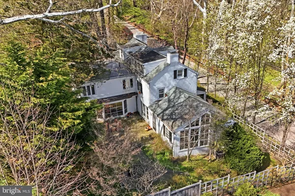 $1,325,000 | 208 Righters Mill Road, Gladwyne, PA 19035