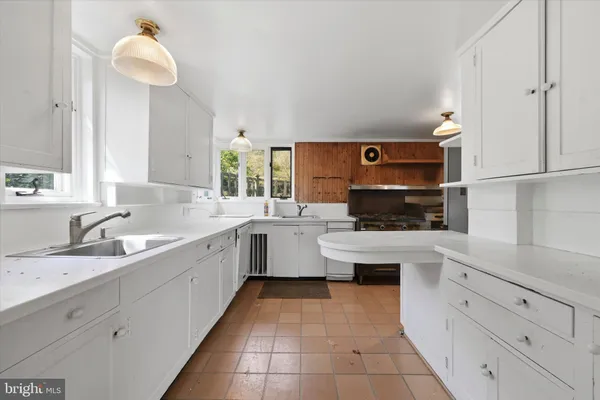 $1,325,000 | 208 Righters Mill Road, Gladwyne, PA 19035