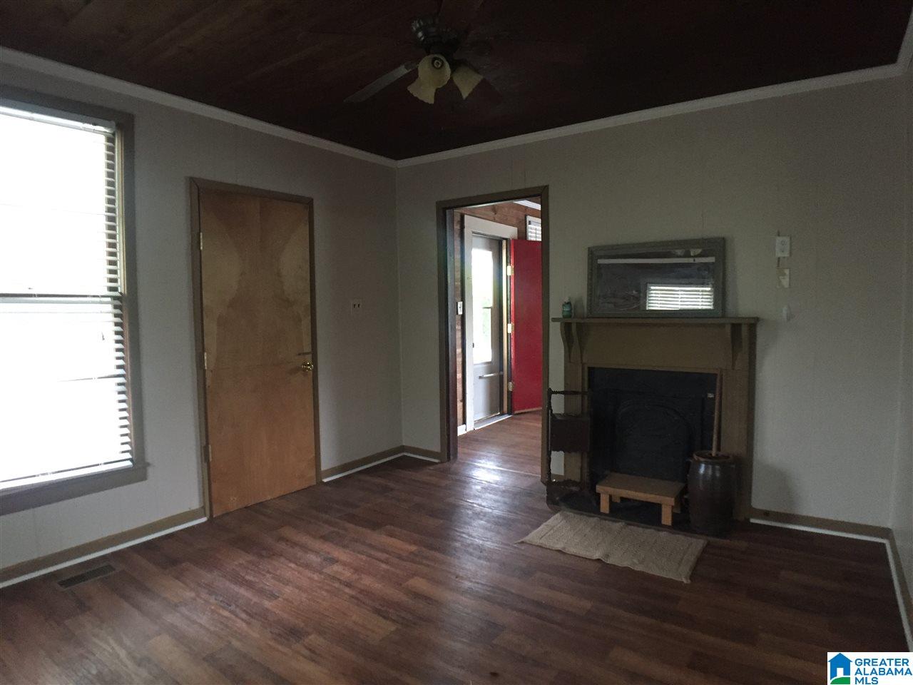 386 Hutto Hill Road Anniston, AL 36201 - Photo 3 of 24
