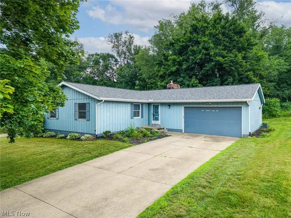 $237,000 | 364 Garner Drive, Mogadore, OH 44260
