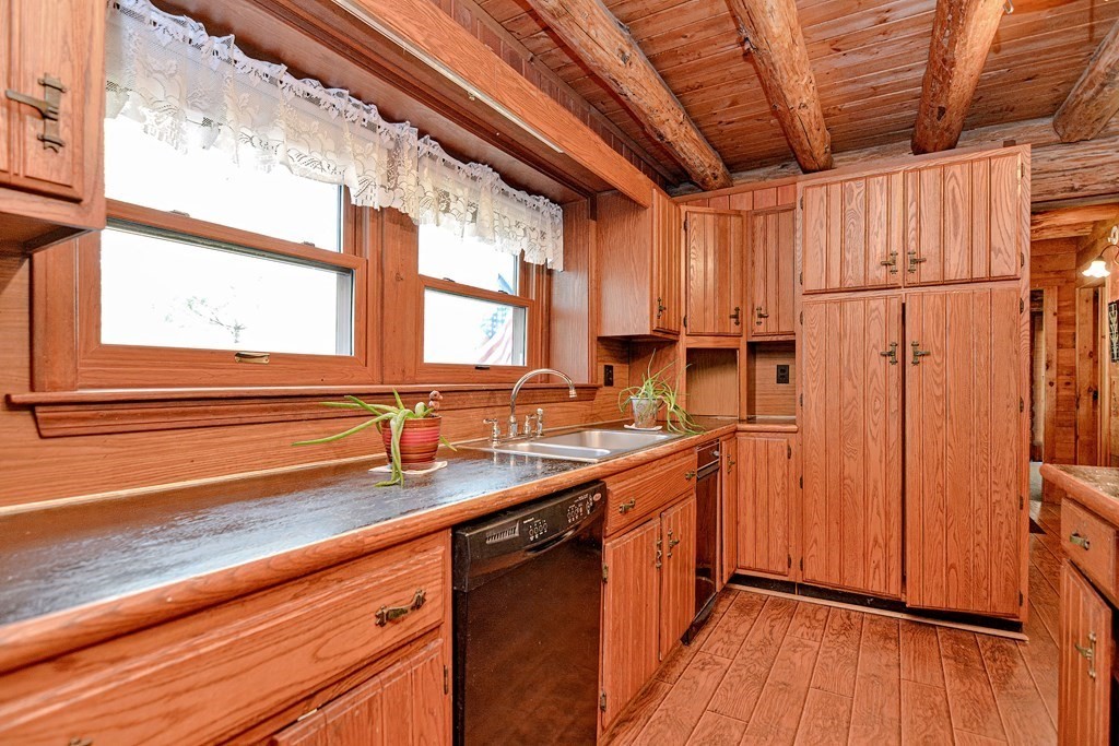 145 Rocky Hill Road Rehoboth, MA 02769 - Photo 8 of 42 Gallery Image 8