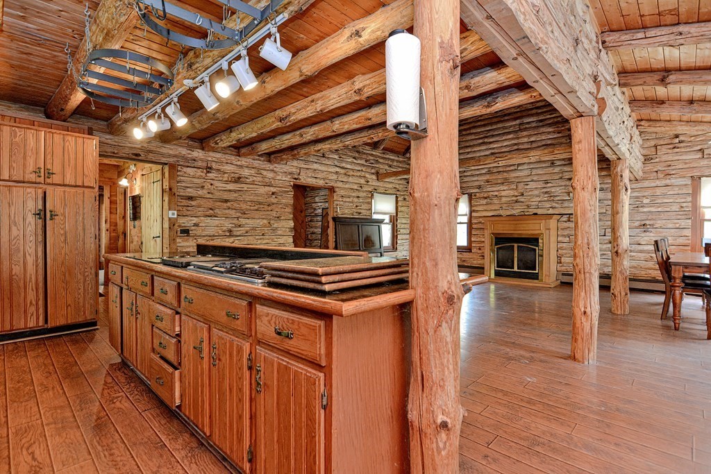 145 Rocky Hill Road Rehoboth, MA 02769 - Photo 10 of 42 Gallery Image 10