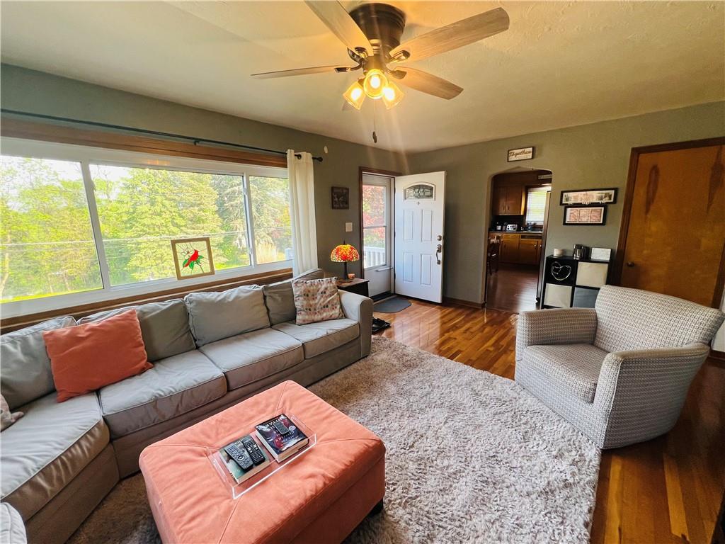 3750 Margate Road Pittsburgh, PA 15221 - Photo 3 of 22 Gallery Image 3
