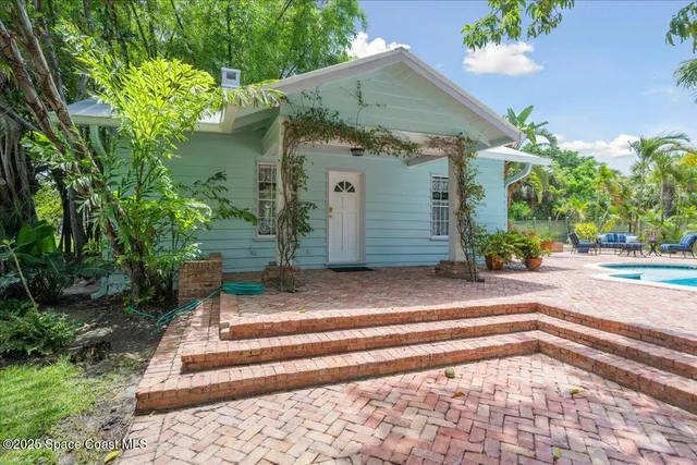 $5,600,000 | 1101 River Road, Melbourne Beach, FL 32951