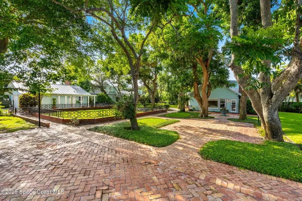 $5,600,000 | 1101 River Road, Melbourne Beach, FL 32951