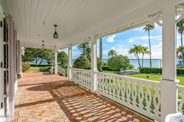 $5,600,000 | 1101 River Road, Melbourne Beach, FL 32951