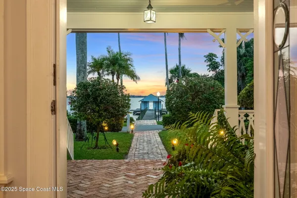 $5,600,000 | 1101 River Road, Melbourne Beach, FL 32951
