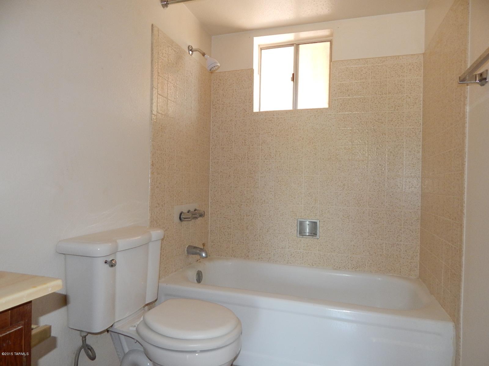 7530 North Rae Avenue Tucson, AZ 85741 - Photo 12 of 20
