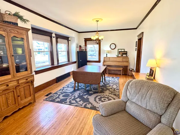 $180,000 | 204 South 4th Street, Sabetha, KS 66534
