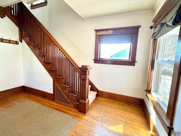 $180,000 | 204 South 4th Street, Sabetha, KS 66534