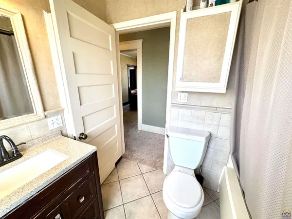 $180,000 | 204 South 4th Street, Sabetha, KS 66534